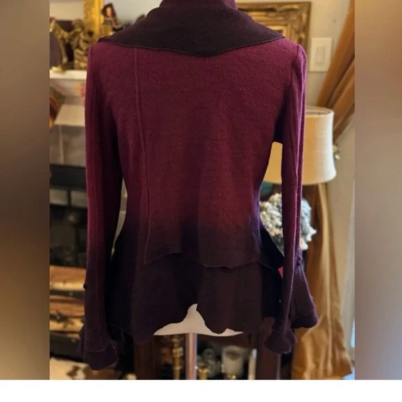 EUC CoVelo Wool Felt Ombre Jacket Plum Purple Berry Magenta. Size Medium. - Picture 3 of 7